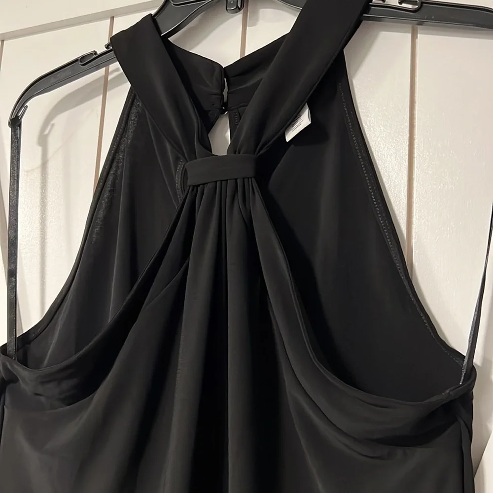 WHBM Halter - Picture 2 of 5